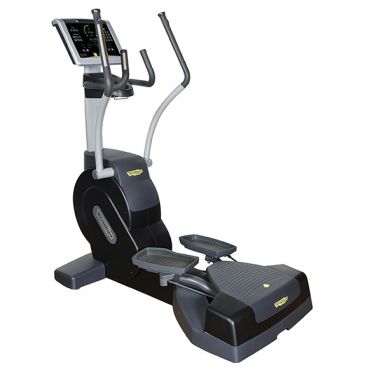 TechnoGym lateral trainer Crossover Excite+ 700i zwart gebruikt