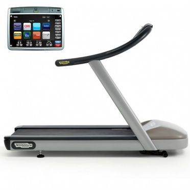TechnoGym loopband Jog Now Excite+ 700 Visioweb zilver gebruikt