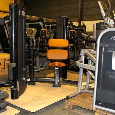 Life Fitness, ruim 150 demo- en gebruikte krachtstations en fitnessapparatuur in nieuwstaat
