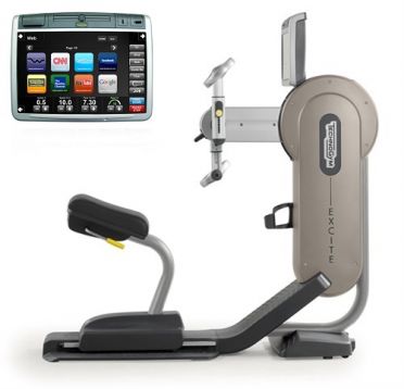 TechnoGym Armfiets Top Excite+ 700 visioweb zilver gebruikt