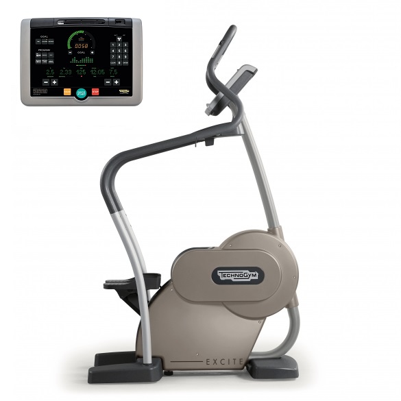 Technogym stepper Step Excite+ 700i zilver gebruikt BBTGSTE700IZI