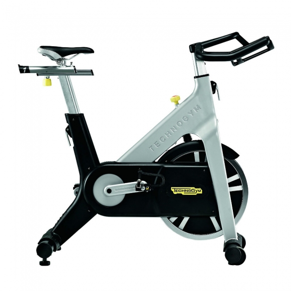 indoor cycling technogym