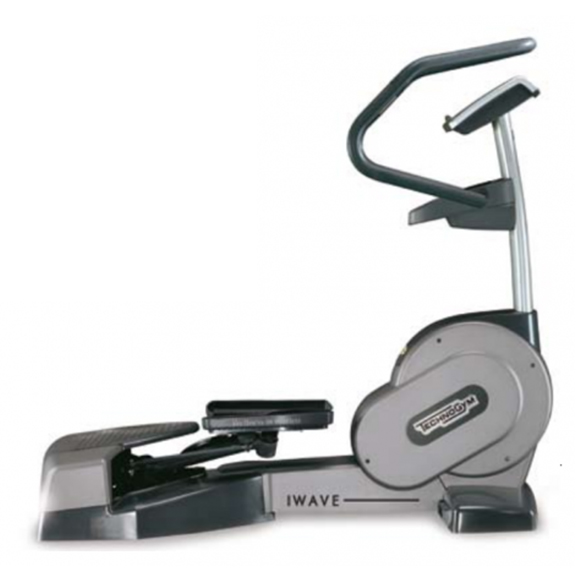 TechnoGym lateral trainer Wave Excite+ 700 Visioweb zilver gebruikt BBTGWE700VLCDTVIZI